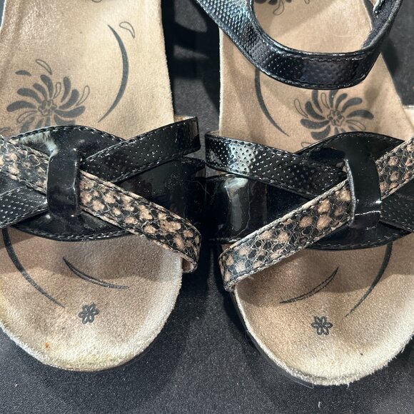 Abeo Biosystem Black/Animal Print Sandals Size 7 - Picture 5 of 5